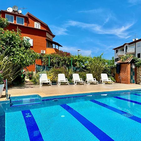 Apartments Dugonjic Умаг Экстерьер фото